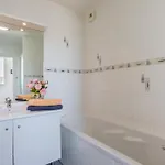 Apartment Margaux Proche